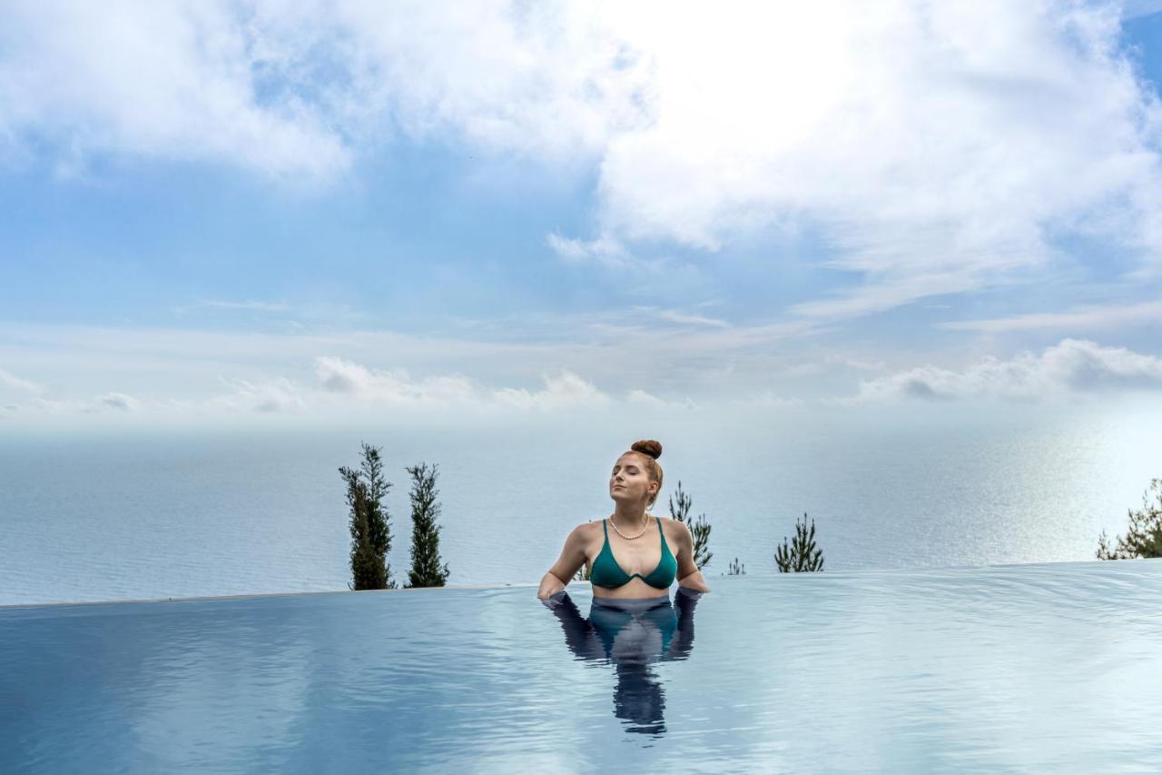 Serenity Boutique Suites Athánion Exteriör bild